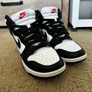 Nike Panda dunk high